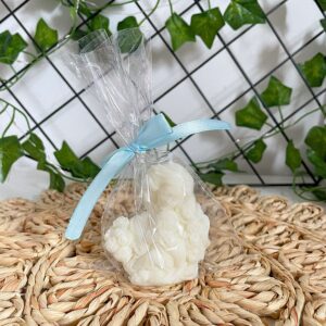 Świeca sojowa w kształcie matki z dzieckiem