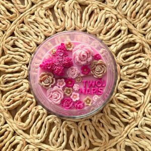 Świeca sojowa z personalizowanym napisem - różowa