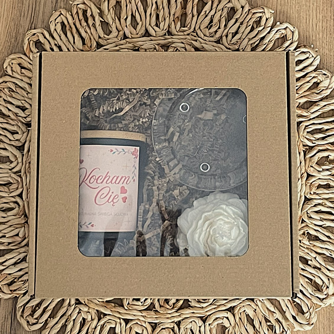 Walentynkowy zestaw świec sojowych „Kocham Cię” – prezent dla niej - obrazek 3