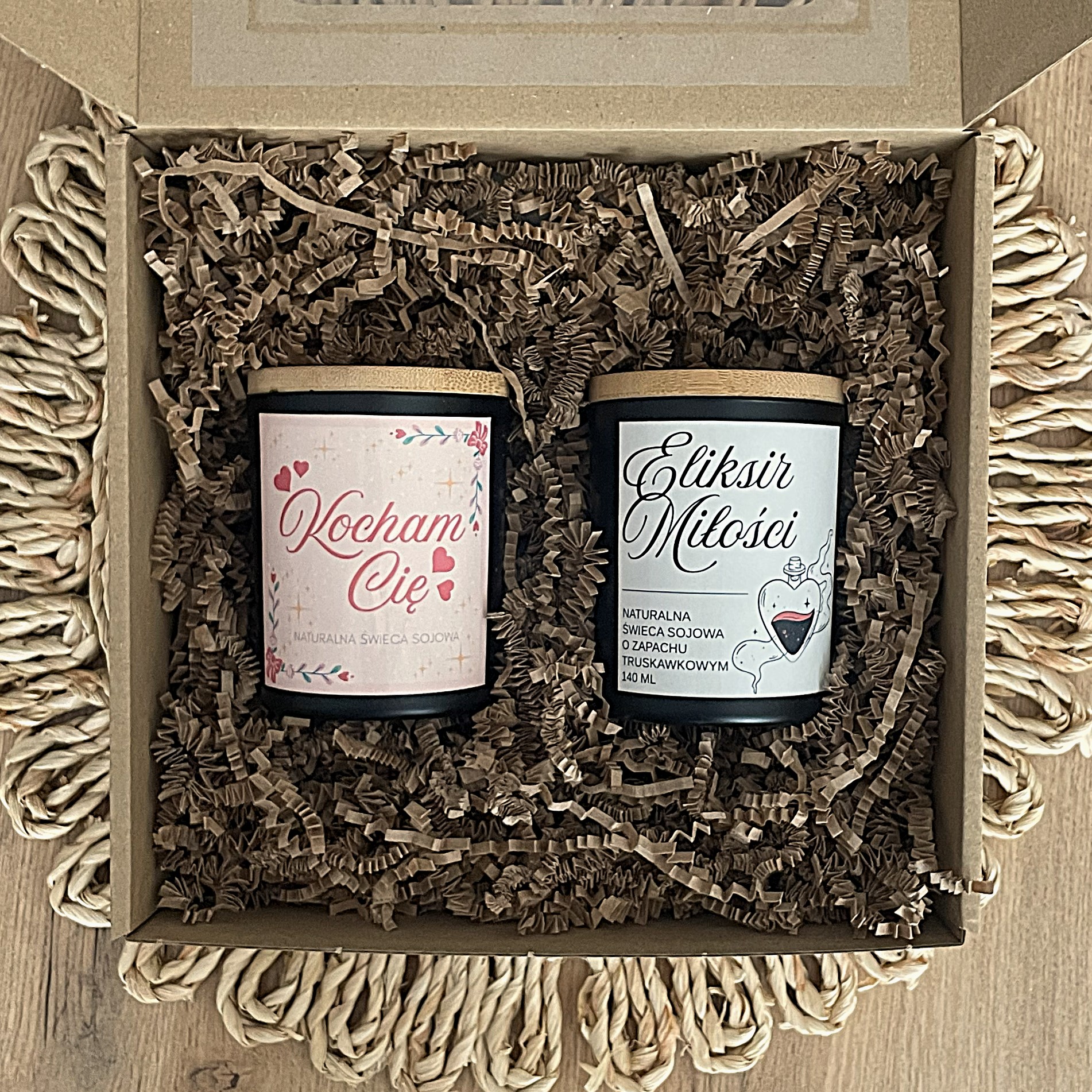 Zestaw świec sojowych na Walentynki – zestaw „Kocham Cię” i „Eliksir miłości”