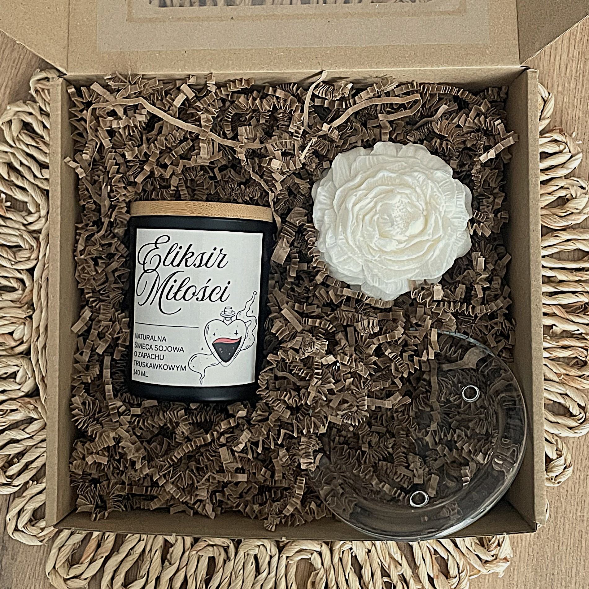 Walentynkowy zestaw świec sojowych „Eliksir Miłości” – prezent dla niej